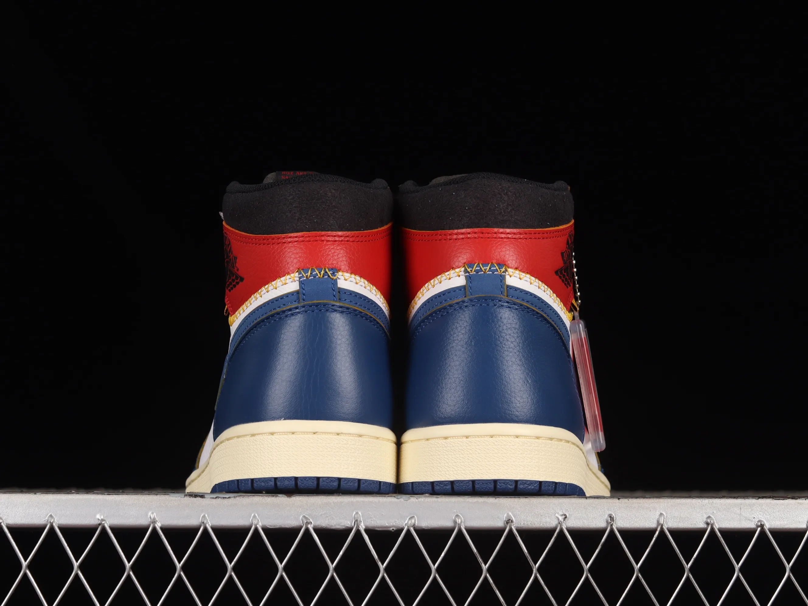 All categories Air Jordan Jordan series basketball shoes Air Jordan 1 High LJR version Air Jordan 1 x Union AJ1 Joe 1 limited edition four-color deconstruction stitching basketball shoes BV1300-146